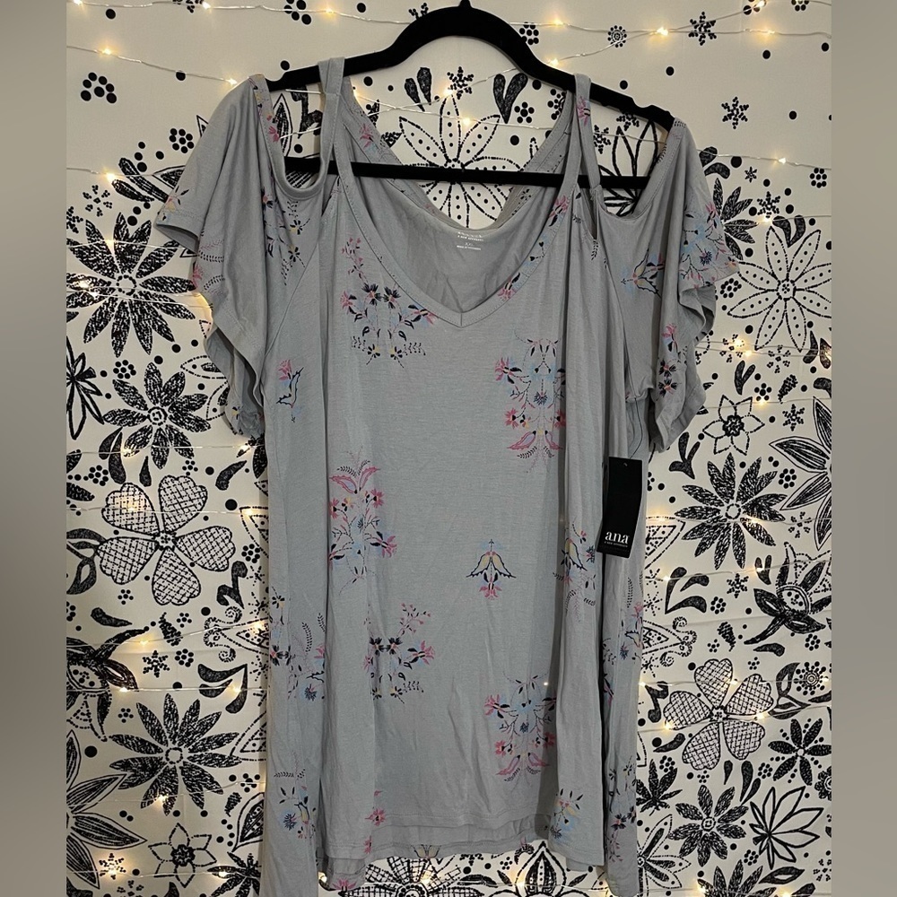 TWO plus size tops bundle - both for $30. One is new with tags. Both XXL. - Picture 6 of 10